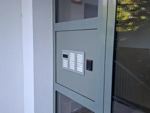 Pronájem bytu 2+kk, Praha - Střížkov, Roudnická, 56 m2