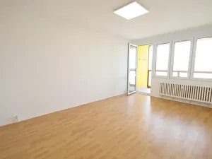 Pronájem bytu 2+1, Poběžovice, Budovatelů, 70 m2