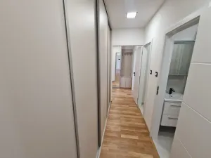 Pronájem bytu 2+1, Kopřivnice, Obránců míru, 52 m2