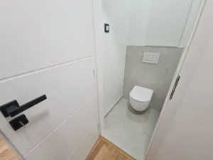 Pronájem bytu 2+1, Kopřivnice, Obránců míru, 52 m2