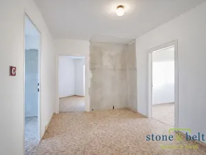 Prodej bytu 3+1, Praha - Stodůlky, U jezera, 83 m2