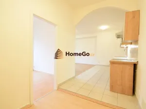 Pronájem bytu 2+kk, Praha - Nusle, U gymnázia, 58 m2