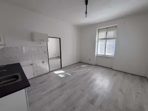 Pronájem bytu 2+kk, Ostrava - Nová Ves, Západní, 46 m2