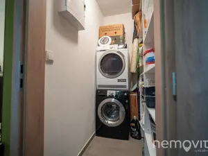 Pronájem bytu 2+kk, Praha - Uhříněves, Oty Bubeníčka, 47 m2