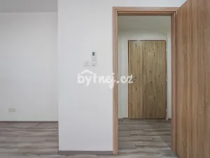 Pronájem bytu 2+kk, Louny, Jablonského, 45 m2