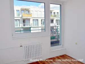 Pronájem kanceláře, Zlín, Sadová, 33 m2