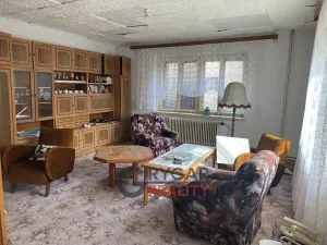 Prodej rodinného domu, Jeviněves, 130 m2