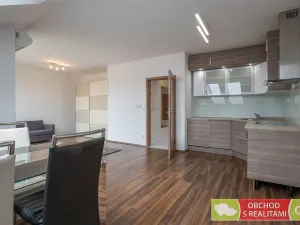 Pronájem bytu 2+kk, Přezletice, Pod Zahrady, 66 m2