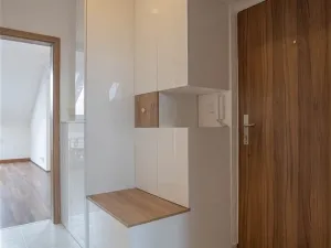 Pronájem bytu 2+kk, Přezletice, Pod Zahrady, 66 m2