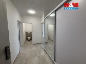 Pronájem bytu 2+kk, Hradec Králové, K Meteoru, 50 m2