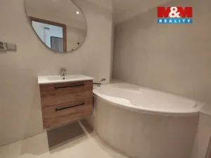 Pronájem bytu 2+1, Ústí nad Labem - Severní Terasa, Pod Rozhlednou, 65 m2