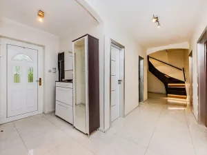 Prodej rodinného domu, Radějovice, 218 m2