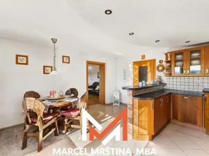 Prodej rodinného domu, Borová, 307 m2