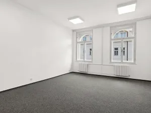 Pronájem kanceláře, Praha - Vinohrady, Blanická, 49 m2