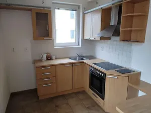 Pronájem bytu 2+kk, Praha - Uhříněves, Nové náměstí, 48 m2