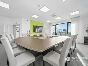 Prodej obchodního prostoru, Pardubice, K Dolíčku, 374 m2