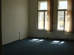 Pronájem kanceláře, Praha - Žižkov, Kubelíkova, 80 m2