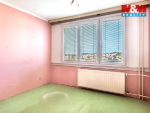 Prodej bytu 3+1, Český Krumlov - Plešivec, Sídliště Plešivec, 73 m2