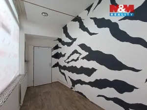 Pronájem obchodního prostoru, Česká Lípa, Okružní, 8 m2