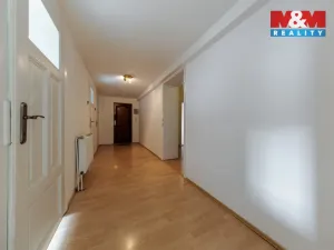 Prodej bytu 4+1, Kraslice, Čs. armády, 136 m2