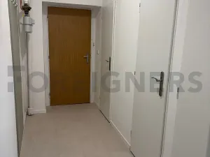Pronájem bytu 1+kk, Hradec Králové, Velké náměstí, 40 m2