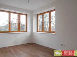 Pronájem bytu 3+kk, Praha, Na Výšince, 50 m2