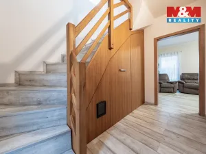 Prodej rodinného domu, Milovice - Mladá, 96 m2