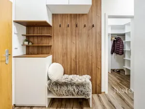 Prodej bytu 2+kk, České Budějovice, České Vrbné, 52 m2