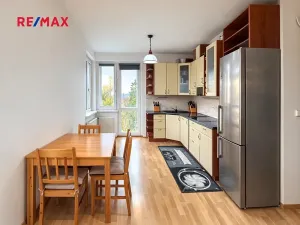 Prodej bytu 2+kk, Roztoky, Masarykova, 57 m2