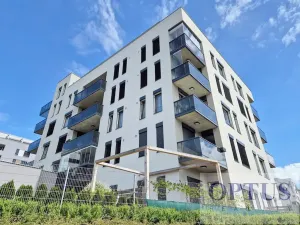 Pronájem bytu 3+kk, Praha - Hloubětín, Waltariho, 73 m2