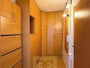 Pronájem bytu 3+1, Karlovy Vary, Mládežnická, 74 m2