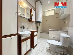 Prodej bytu 2+1, Karlovy Vary - Rybáře, Sokolovská, 77 m2