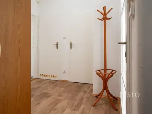 Pronájem bytu 2+kk, Praha - Dejvice, České družiny, 43 m2