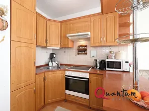 Pronájem bytu 2+kk, Praha - Modřany, Urbánkova, 41 m2