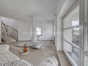 Prodej ubytování, Křižanov, Benešovo náměstí, 530 m2