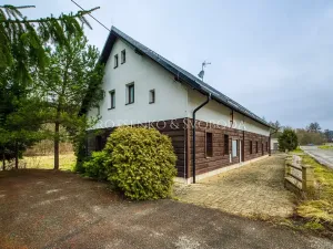 Prodej apartmánu, Prosečné, 349 m2