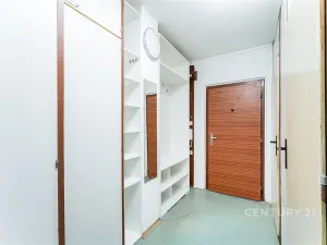 Prodej bytu 2+kk, Praha, Tatarkova, 42 m2