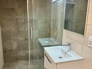 Prodej bytu 2+kk, Praha - Krč, Hurbanova, 41 m2