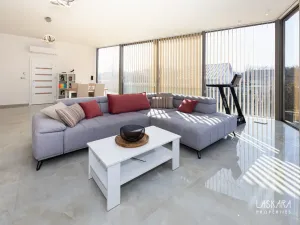 Pronájem bytu 3+kk, Horoušany - Horoušánky, Hlavní, 129 m2