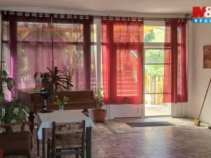 Prodej obchodního prostoru, Práče, 3212 m2