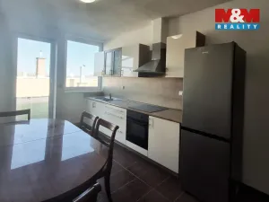 Prodej obchodního prostoru, Práče, 3212 m2