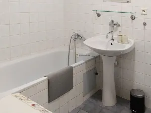 Pronájem bytu 1+kk, Český Krumlov - Domoradice, Urbinská, 31 m2