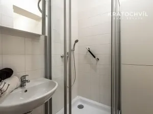 Prodej bytu 3+kk, Praha - Karlín, U nádražní lávky, 101 m2