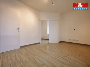 Prodej bytu 2+1, Prostějov, Určická, 52 m2