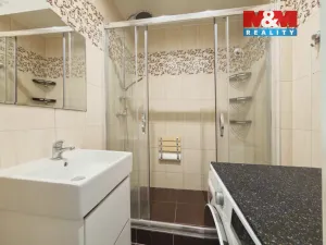 Prodej bytu 3+1, Karviná - Hranice, Čsl. armády, 74 m2