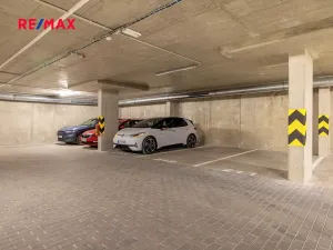 Prodej bytu 1+kk, Praha - Ruzyně, Stočesova, 30 m2