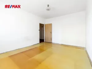 Prodej bytu 2+1, Hostomice, Školní náměstí, 55 m2