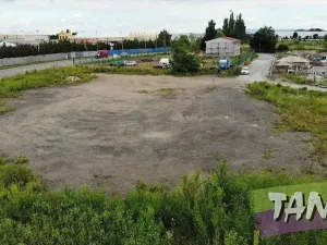 Prodej komerčního pozemku, Mnichovo Hradiště, 6745 m2