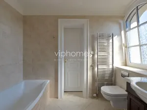 Pronájem vily, Praha - Nebušice, 400 m2