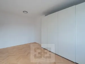 Pronájem bytu 3+kk, Praha - Hloubětín, 60 m2